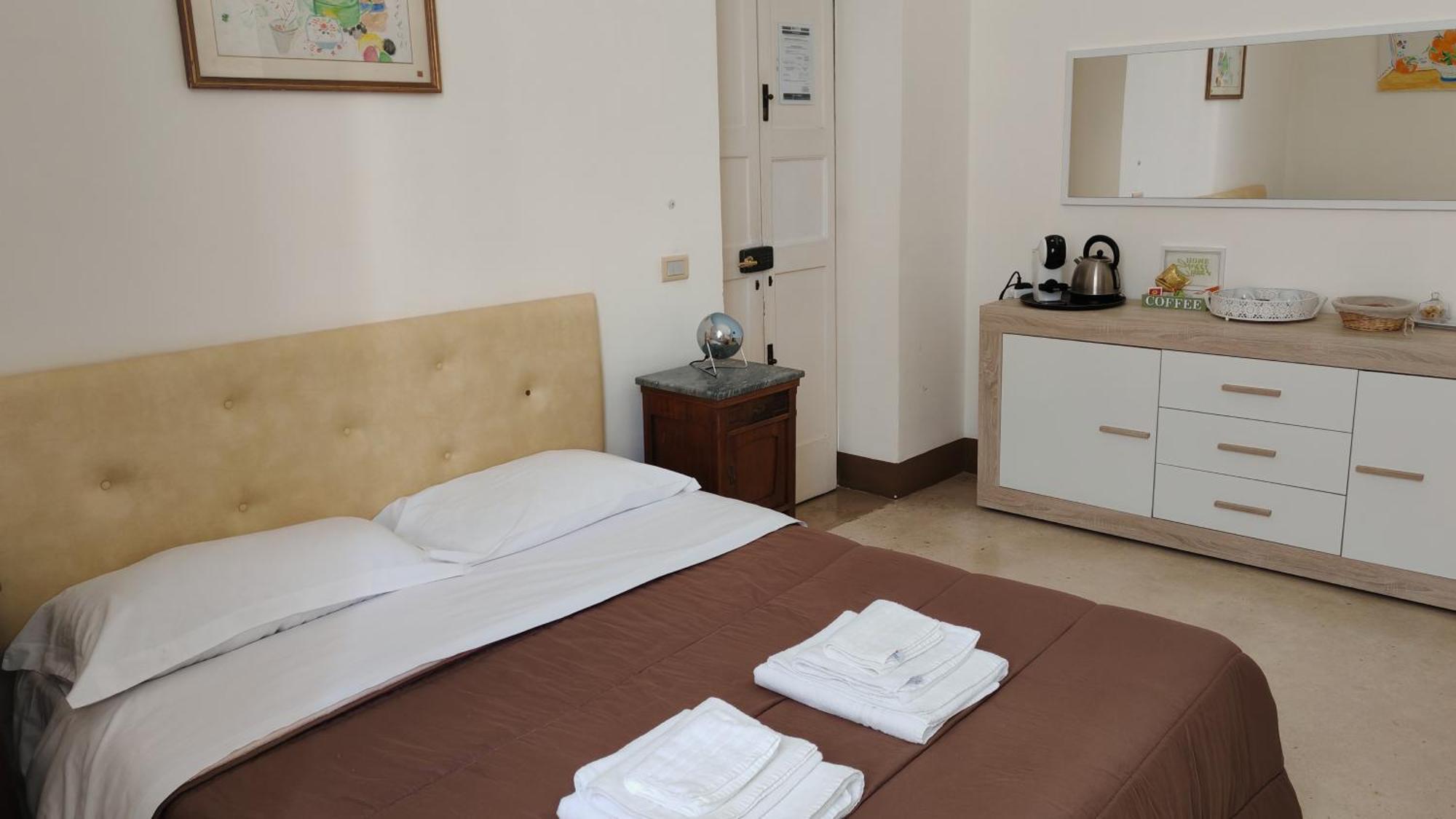Bed and Breakfast Dimora San Leucio Лечче Экстерьер фото